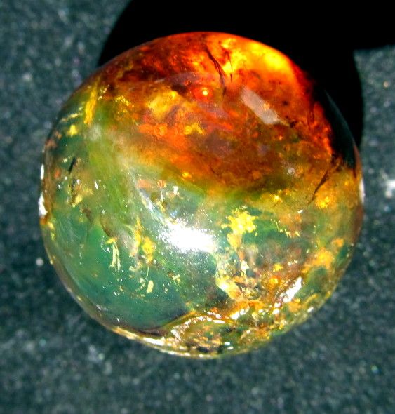 DOMINICAN TRANSLUCENT GREEN ISH RED AMBER BALL SPHERE 21mm  