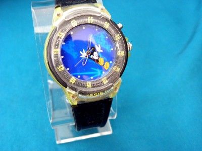 RARE VINTAGE DIVER STYLE MICKEY MOUSE NEON ACTION WATCH  