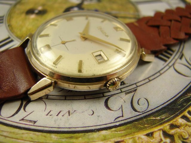   1966 BULOVA 10k RGP SS MENs DATE WATCH ANGLED LUGS GOLD MARKERS  