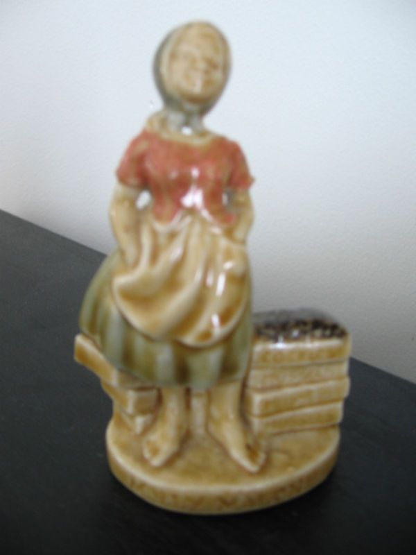 Wade Irish Character Molly Malone Figurine  