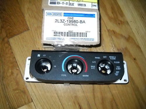 NEW OEM 1999   2003 FORD F150 TEMPERATURE CONTROL POD  