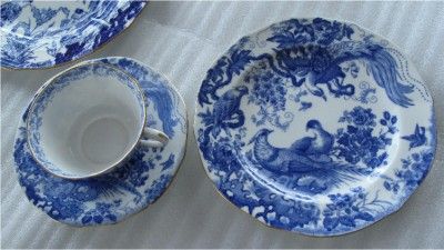 ROYAL CROWN DERBY BLUE PARADISE TEA SET BLUE AVES  