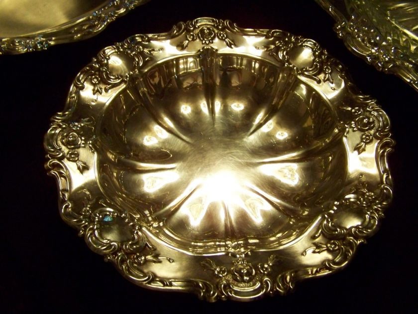 TOWLE SILVER OLD MASTER BON BON MedSz SERVING BOWL TRAY   SEE OUR 