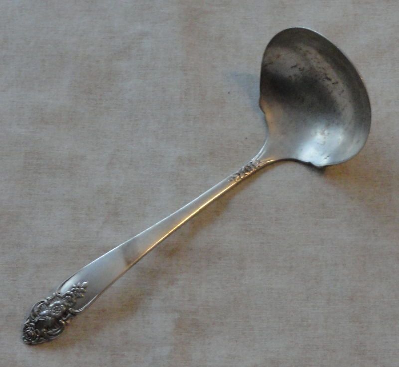 Oneida Prestige Distinction 1 Gravy Ladle Silverplate  