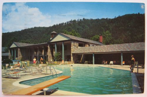 1963 Riverside Motor Lodge Gatlinburg TN Postcard  