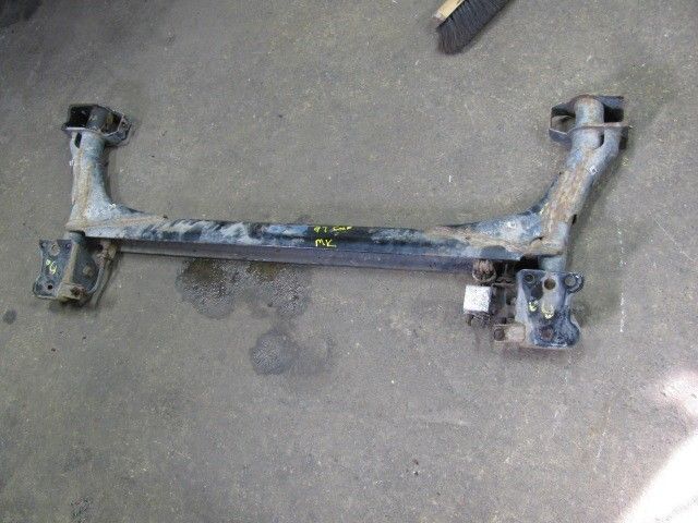 REAR AXLE BEAM VW JETTA,GOLF,GTI,CABRIO 93 98 MK3 A3  