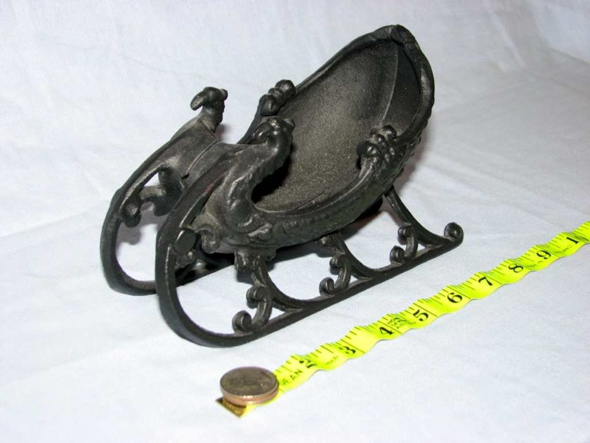 Cast Iron Toy   SLEIGH, Vintage, Great Condition, Collectors Item 