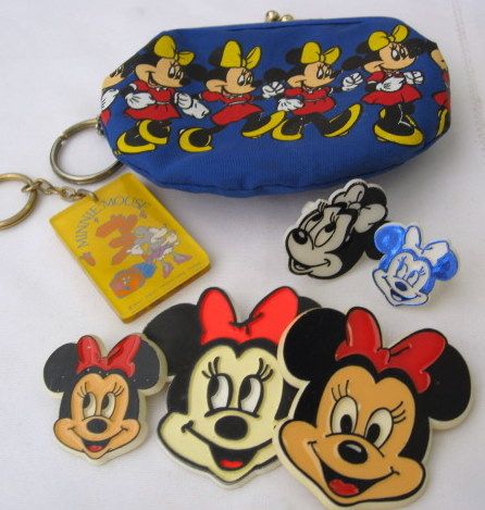Disney Minnie Mouse Keyrings Plastic Pins & Rings Lot Key chain Coin 