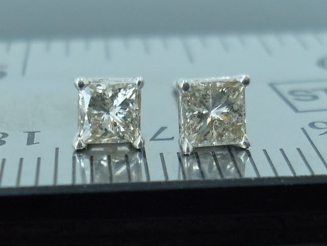 New .60 ct natural Princess Diamond 14kt White gold Stud Earrings 1/2 
