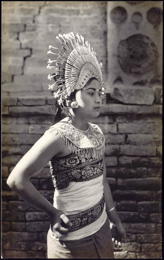 indonesia, BALI, Native Girl Djanger Dancer 1930s RPPC  