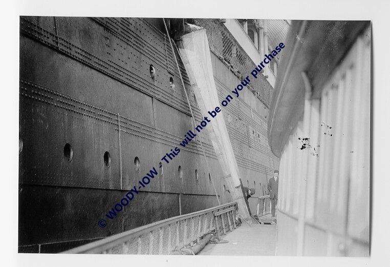 rp3797   Liner   Lusitania , mail chute   photo 6x4  