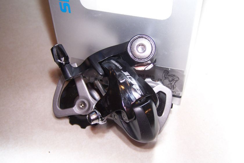 SHIMANO RD  5700 SS ROAD REAR DERAILLEUR  