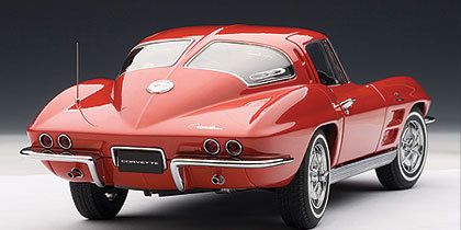 1963 CHEVROLET CORVETTE STING RAY RED 1/18 AUTOART  