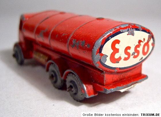 Matchbox RW No.11B Tanker rare gold trim metal wheels  