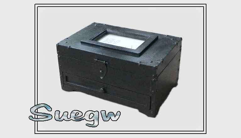 Two’s Company Wooden Treasure Box & Photo Frame   Black  