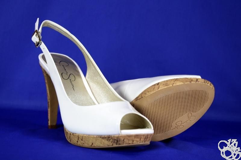 JESSICA SIMPSON Achillea White Peep Toe Heels Shoes New  