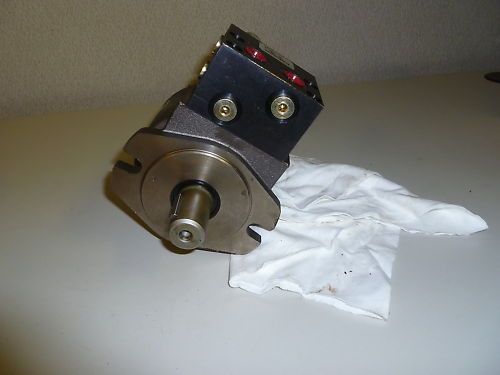 PARKER HYDRAULIC MOTOR 110A 054 AM0R1 USED  