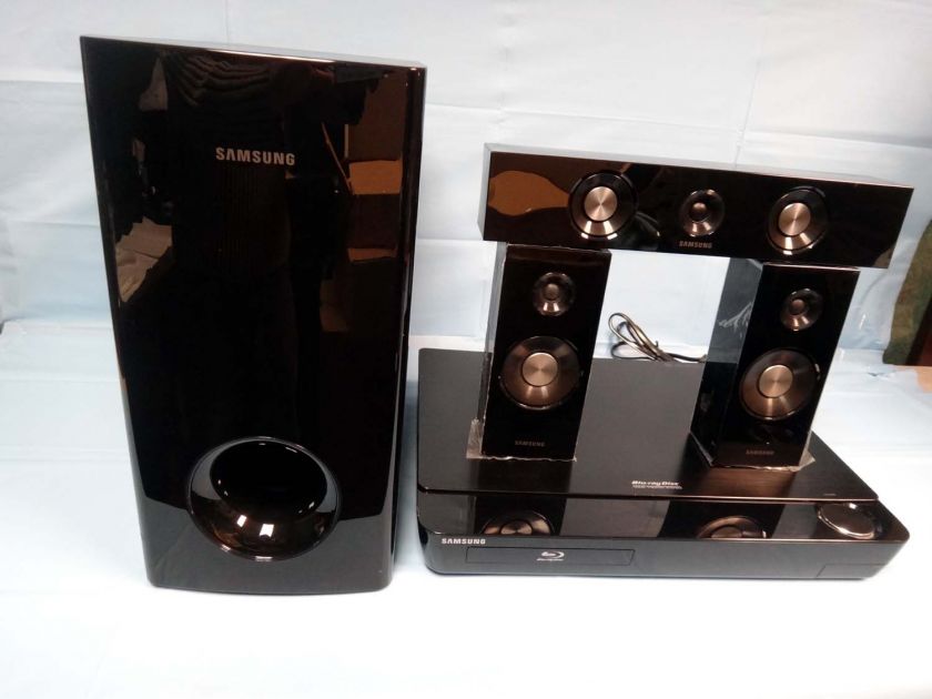 Samsung HT BD3252T/XAA Blu ray Home Theater System (Black) 36725616974 