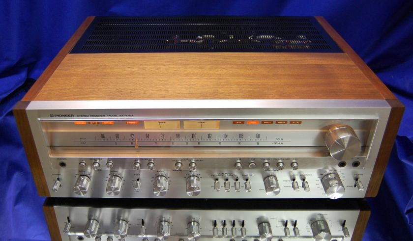 RESTORED Beautiful Pioneer SX 1050 Stereo Receiver  