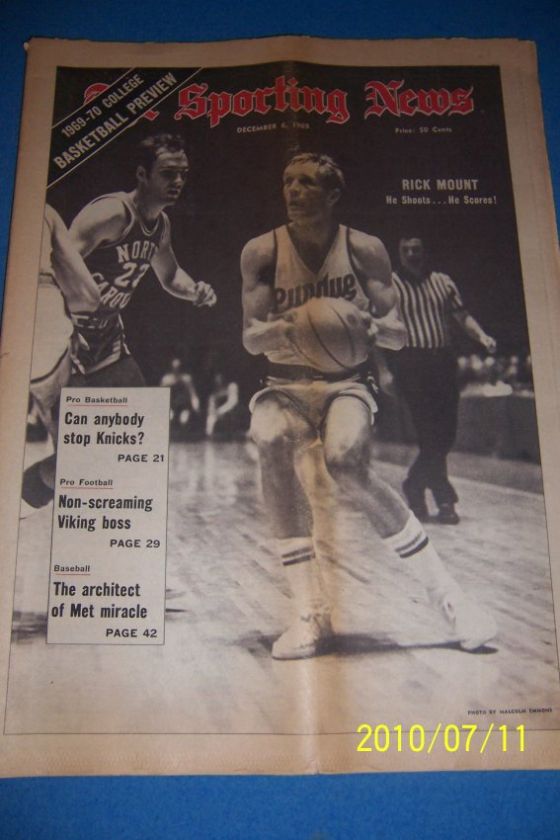 1969 Sporting News PURDUE BOILERMAKERS Rick MOUNT N/Lab  