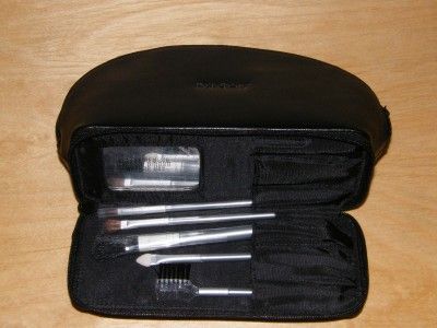 with 5 travel brushes this cosmetic case is a plus for travel or 